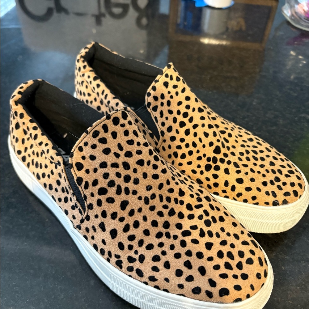 Soda slip on shoes